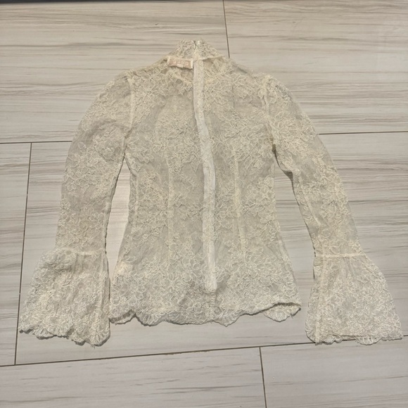 Stone cold fox white lace turtleneck top size 1 - Picture 2 of 5